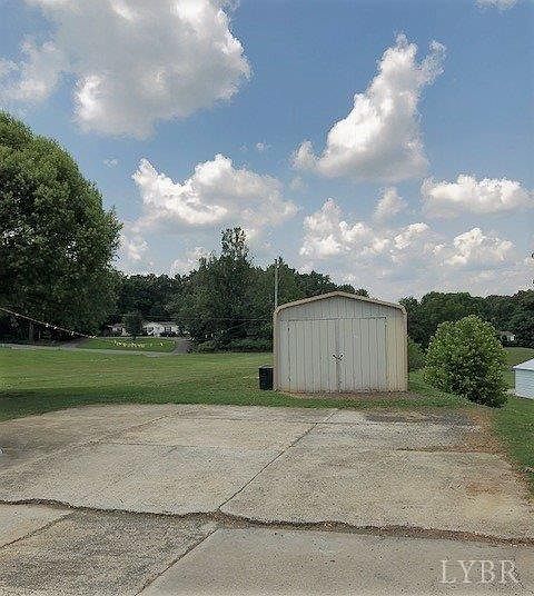 2nd image of 1707 Moormans Rd