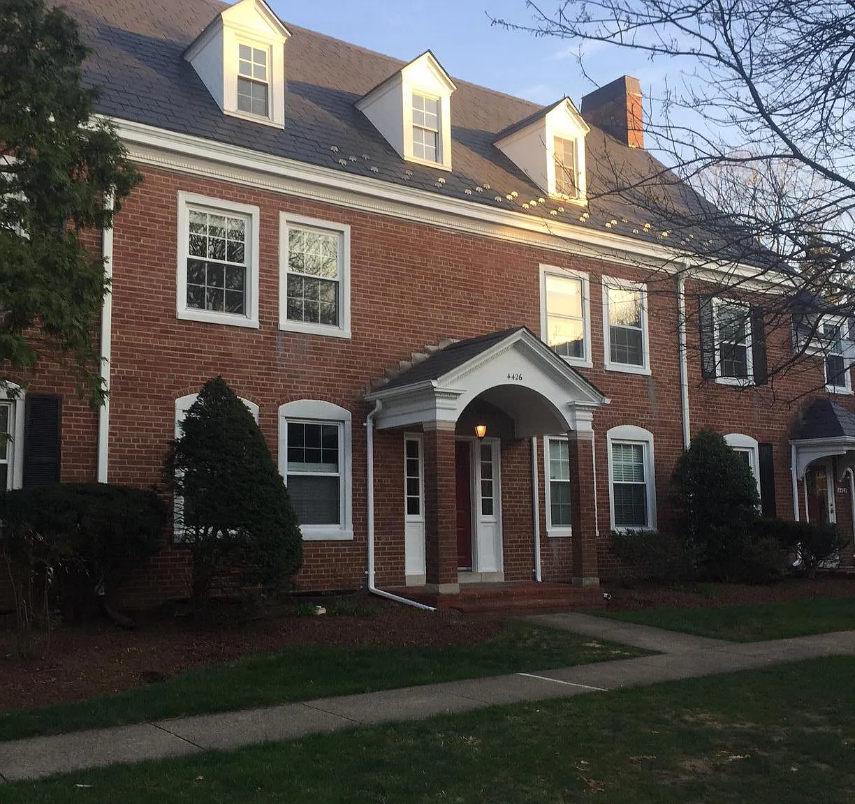 2 bed, 1100 sqft, $3,000 — Photo 1