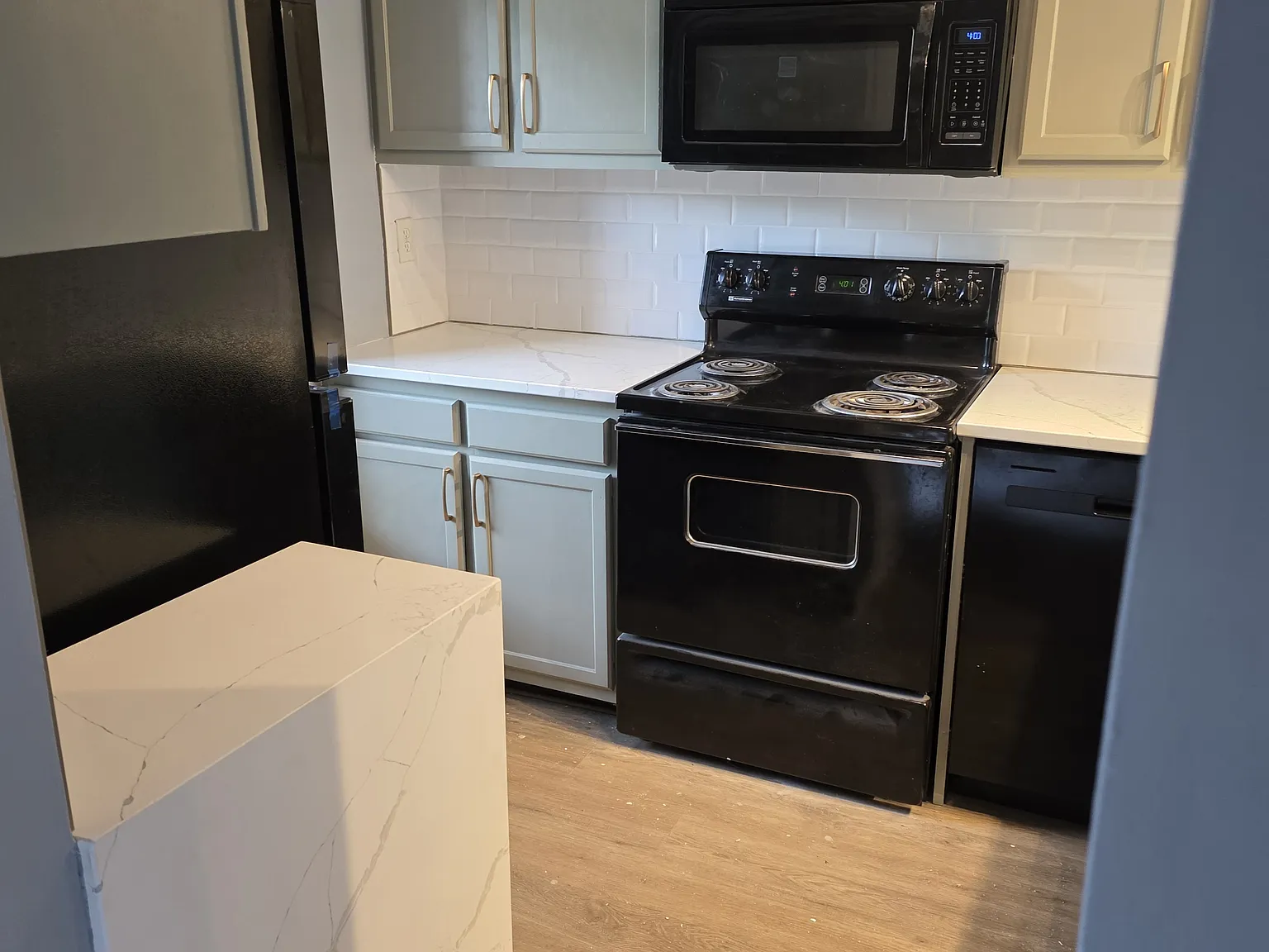 2 bed, 2.5 bath, 1088 sqft, $1,425 — Photo 2