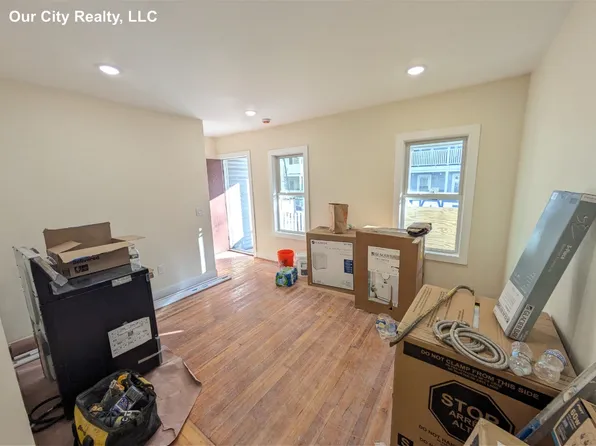 5 Lowell Cir, Somerville, MA