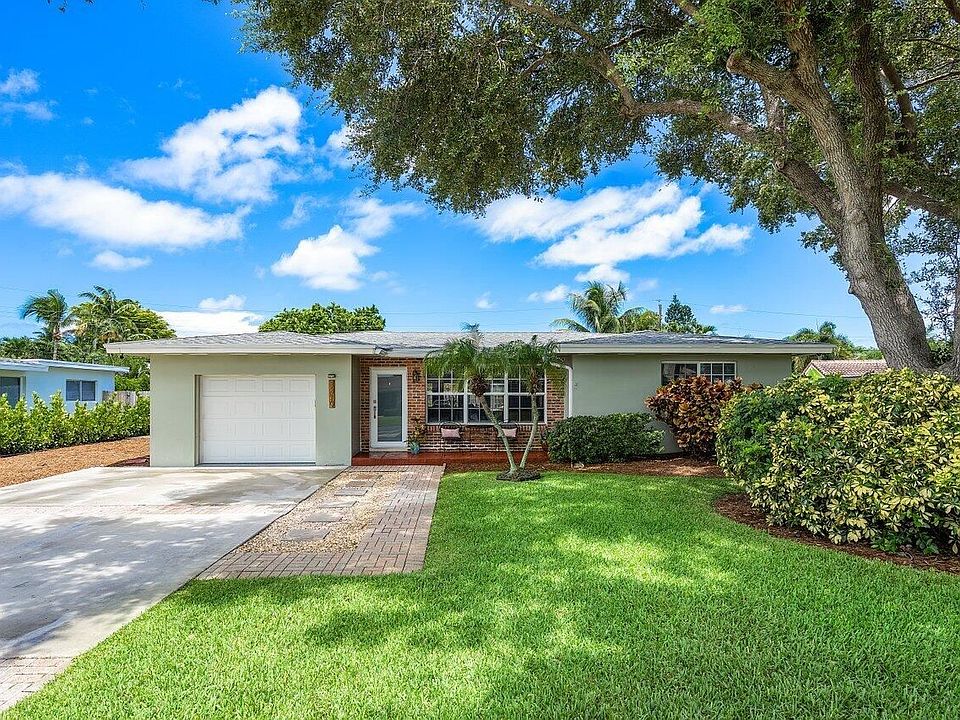 1st image of 3310 Canal Dr