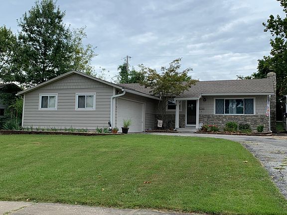 2nd image of 1707 NE 67th St