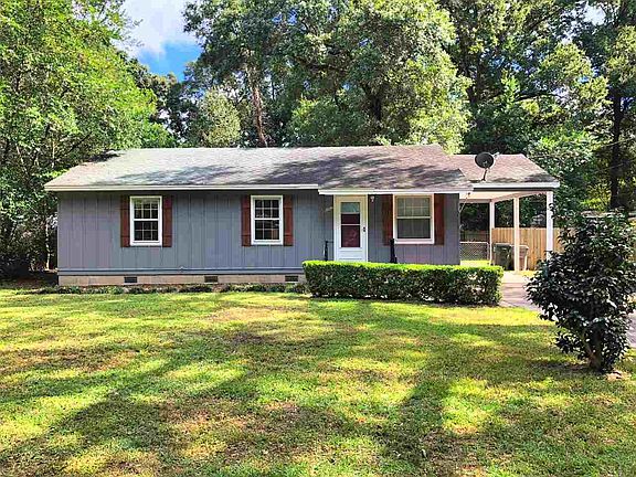 3rd image of 6302 White Oak Dr