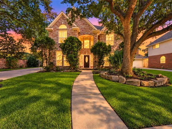 1703 Stemply Ct, Houston, TX 77094