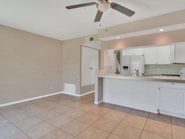 35 Lakeview Cir #35