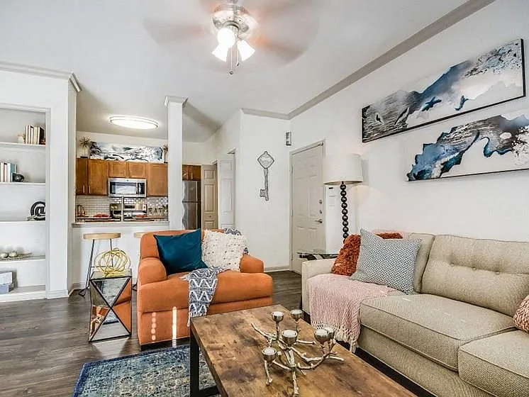 401 Teravista — Photo 4