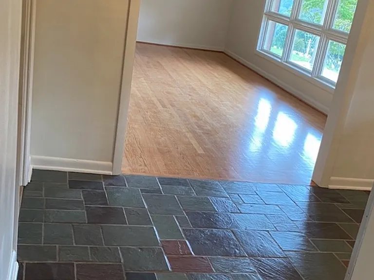 207 Riverview St — Photo 22