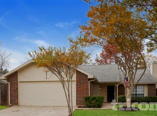 3312 Woodlark Dr, Fort Worth, TX 76123