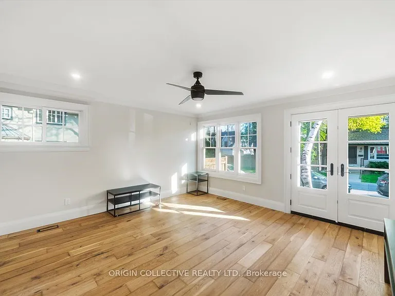 79 Wilson St E — Photo 34