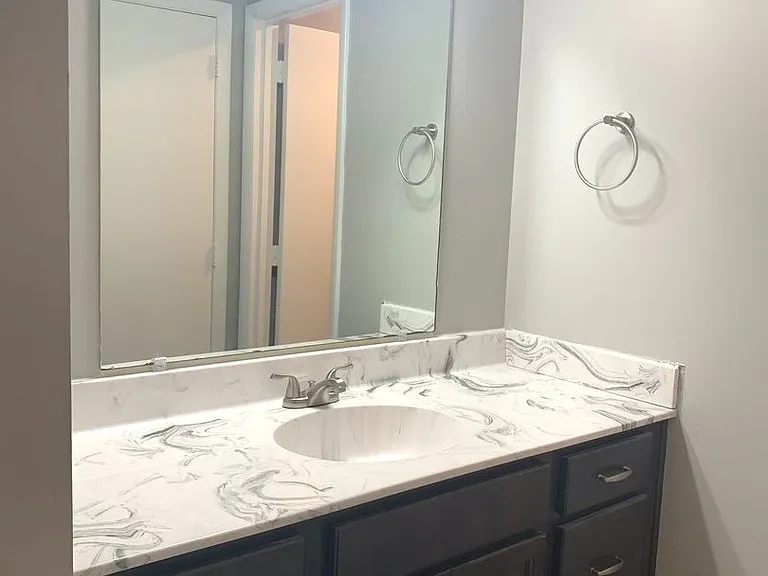 271 White Oak Rd — Photo 11