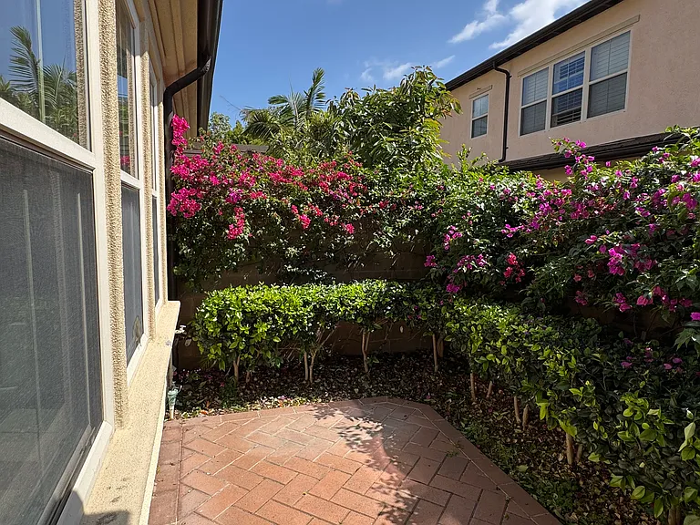 30 Wheatberry — Photo 19