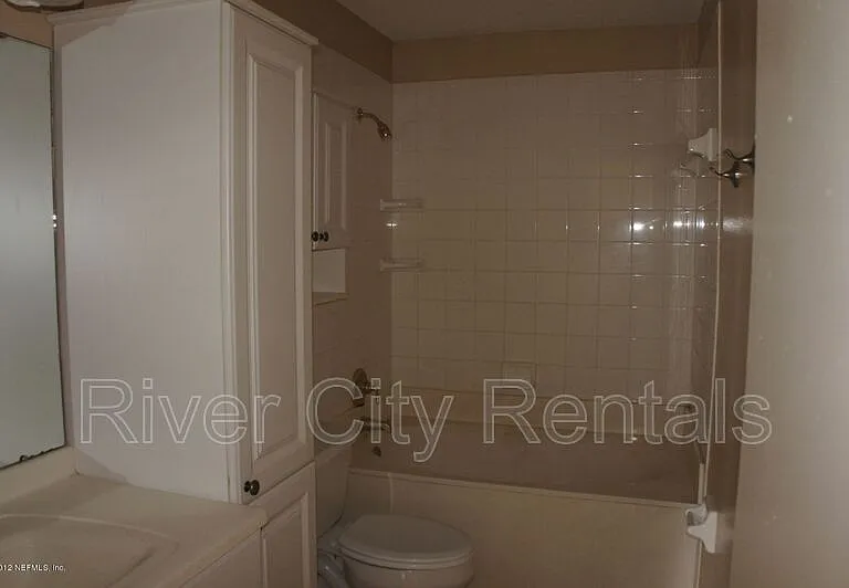 849 Candleknoll Ln — Photo 4