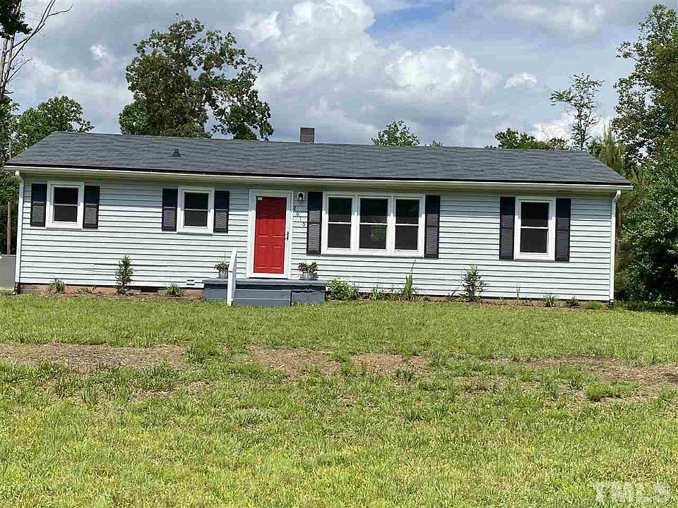 1st image of 2610 Culberson Ln