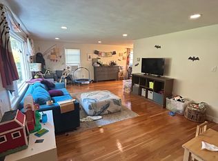 146 Hibbert St Floor 1, Arlington, MA 02476