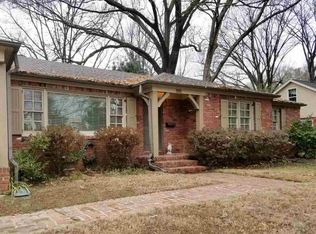 1115 Kings Park Dr, Memphis, TN 38117