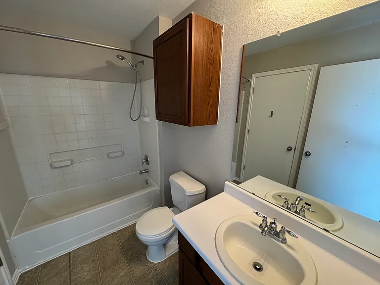 6733 Plains Crest Dr — Photo 8