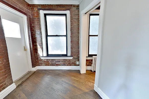 Rented by Centennial Properties NY | media 10