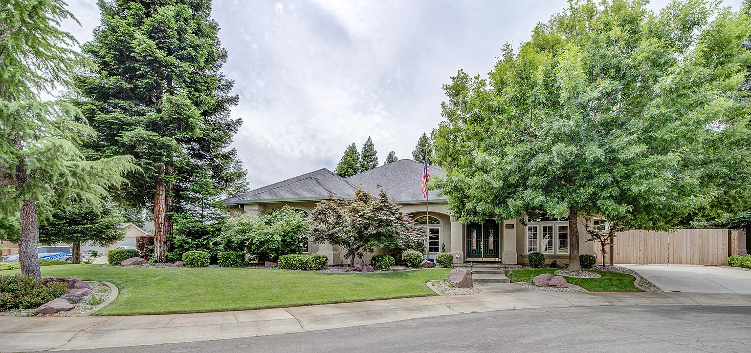 2675 Eel Dr photo 1