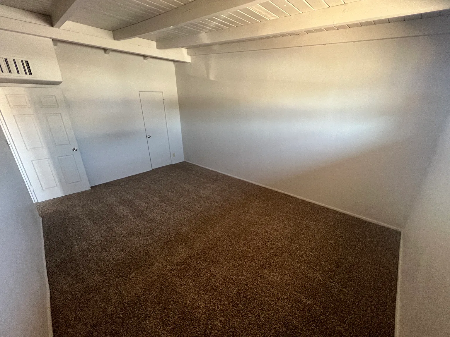 1 bed, $875 — Photo 2