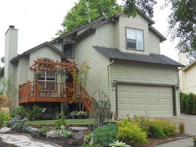 1320 Ann Ct, West Linn, OR, 97068