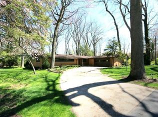 200 Jackpine Dr, Pottawattamie Park, IN 46360