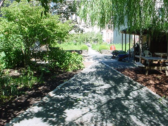 3rd image of 263 Pleasant Ave APT 6A