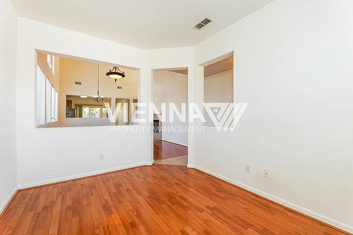 2856 Cardinal Dr — Photo 7