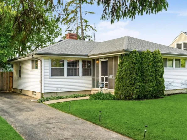 2925 Ashby Rd, Columbus, OH 43209