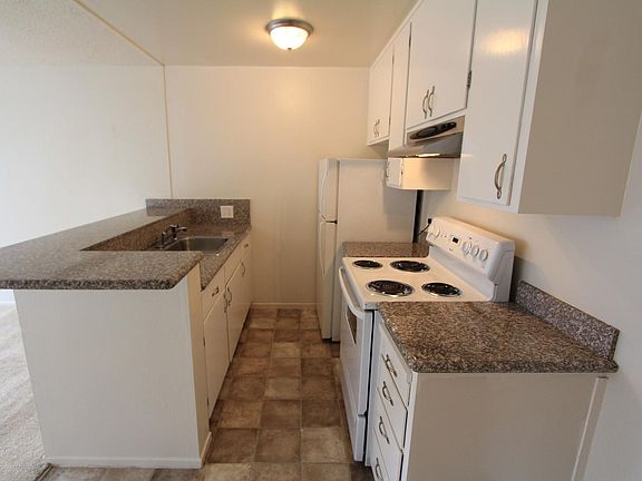 3rd image of 1280 15th Ave