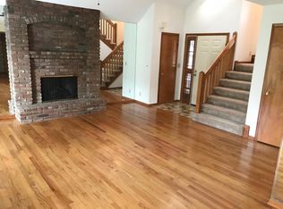 11109 W 113th St, Overland Park, KS 66210