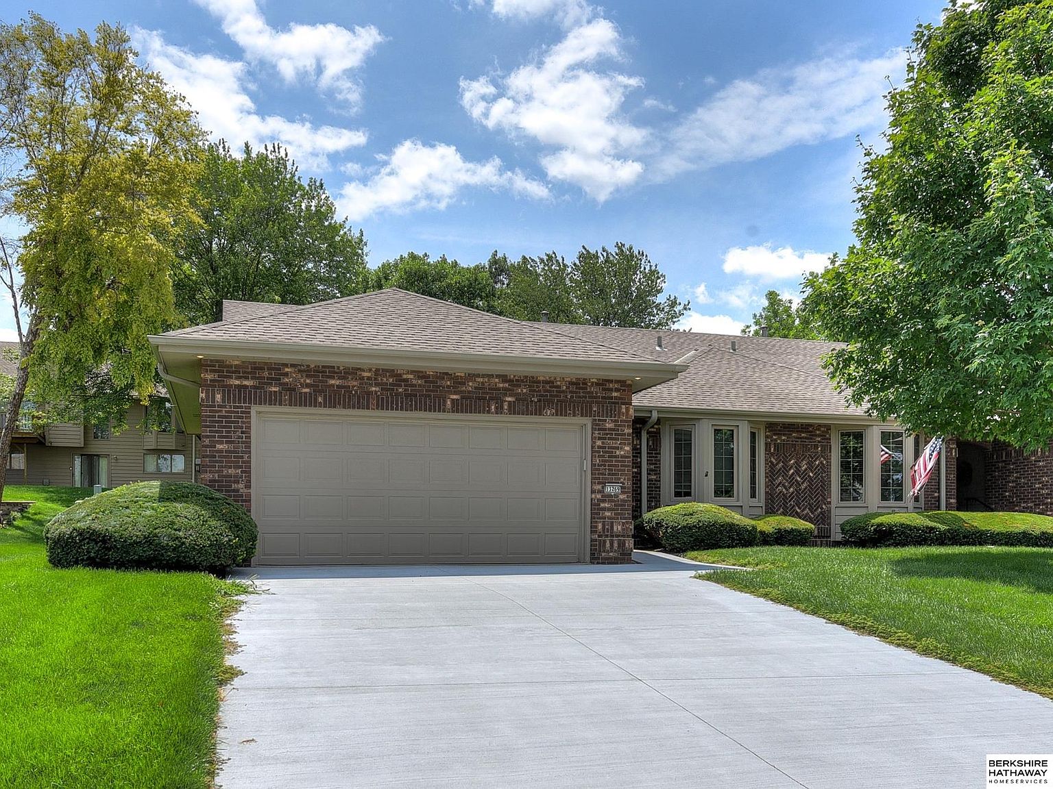 13269 Lake St, Omaha, NE 68164 Zillow