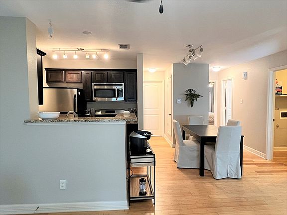 3rd image of 1307 Norwalk Ln APT 201