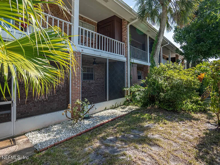 22 Comares Ave #4A — Photo 24