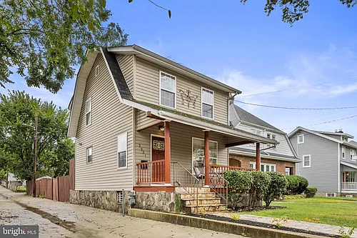 2231 Otis St NE #DETACHED Photo 1