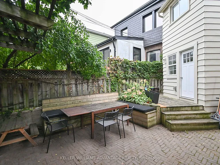 118 Rainsford Rd — Photo 32