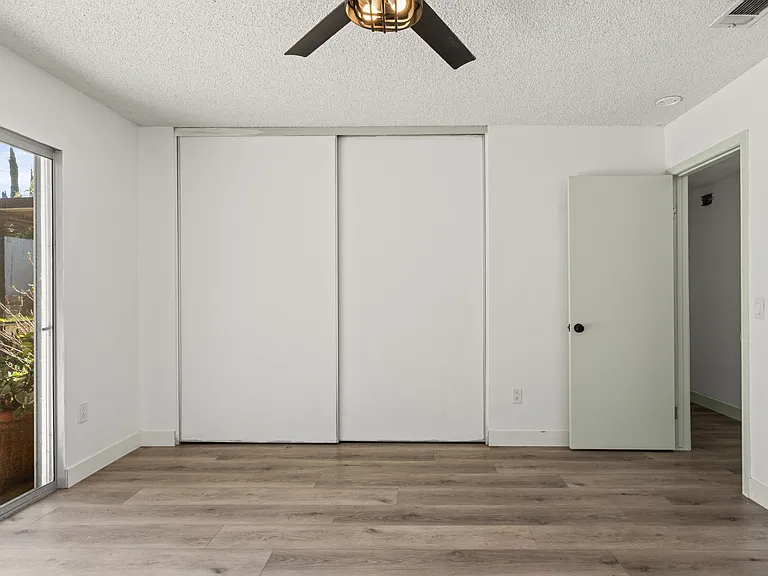 1695 Kenora Dr — Photo 14