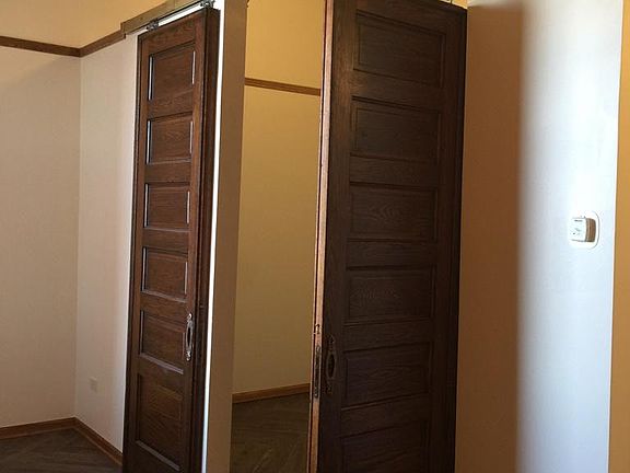 5th image of 104 N Benton St #206
