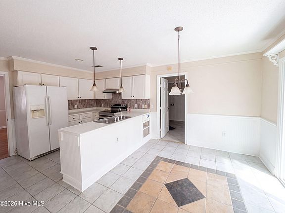 2nd image of 101 Settlement Way