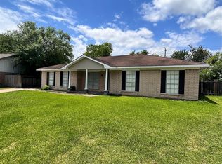 8214 Riptide Dr, Houston, TX 77072