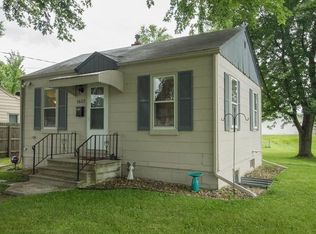 1612 E 27th St, Des Moines, IA 50317