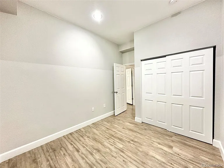 49 S Marshall St #BASEMENT — Photo 15