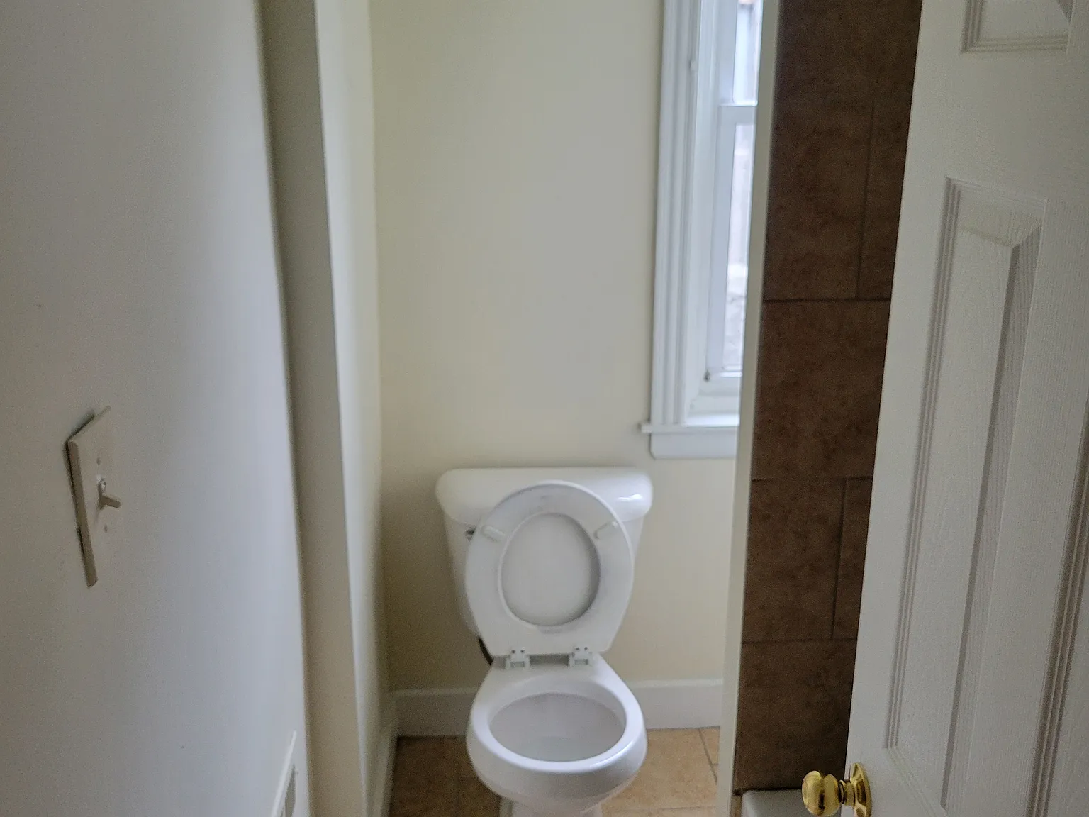 3 bed, 1284 sqft, $1,995 — Photo 2