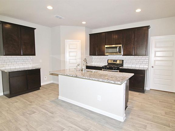3rd image of 3746 Canyon Shore Ln