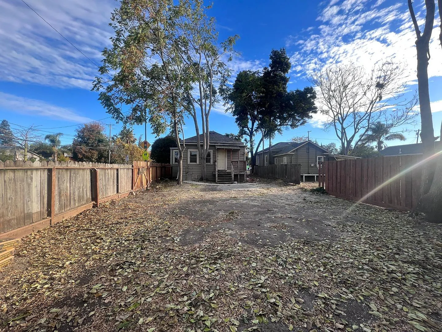 1401 Ford Ave photo 1