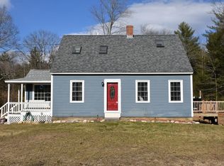 51 White Oak Rd, Gilmanton Iw, NH 03837