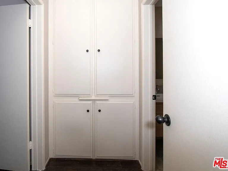 6001 Canterbury Dr #303 — Photo 17