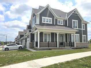 2 Saxony St, Kitchener, ON N2R 1P6