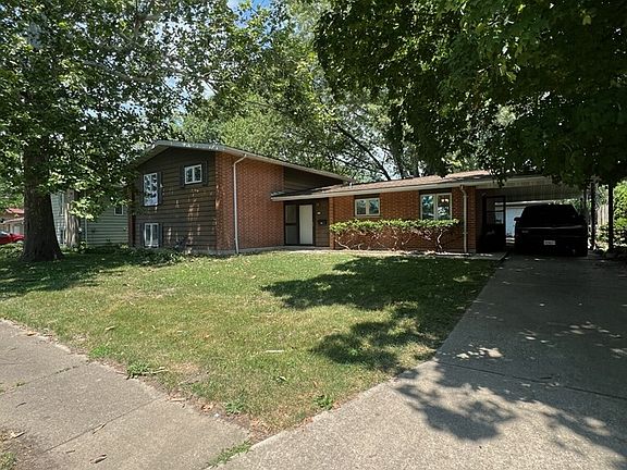4th image of 305 Naples Dr