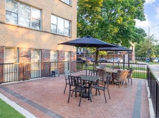 1303 W Estes Ave APT 4E, Chicago, IL 60626
