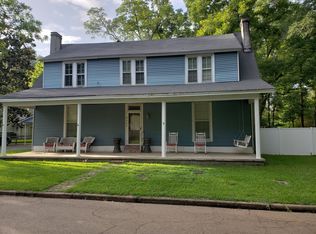 9989 Kennedy St, Coffeeville, MS 38922